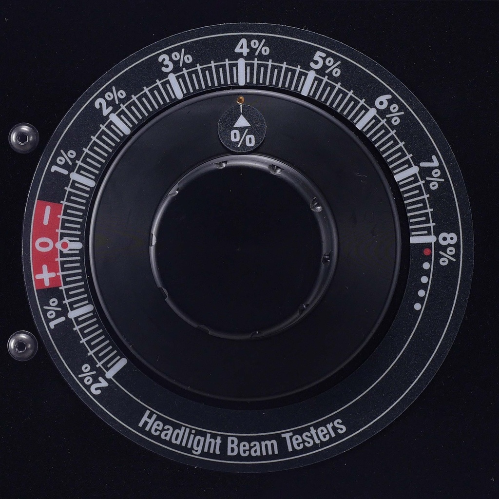 Headlight tester with laser and digital luxmeter (8)